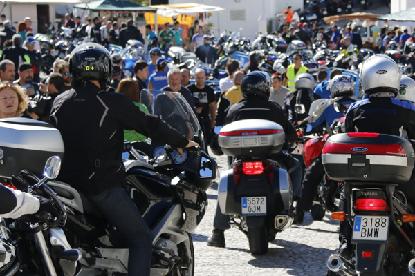 Noticia Blog Tumotoweb - XIX Concentración Motera Cachonera 2015