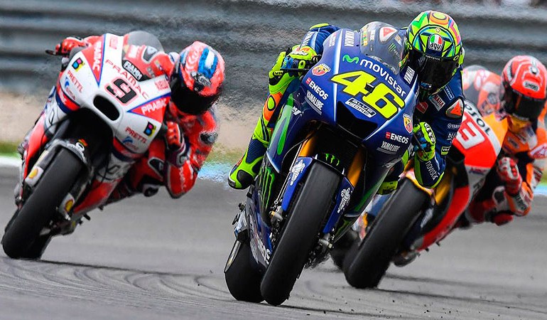 Rossi consigue la 1ª victoria de MotoGP 2017, en el GP de Assen
