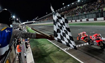 MotoGP 2018 | GP de Qatar | Dovizioso, primer líder del Mundial tras ganar en Qatar